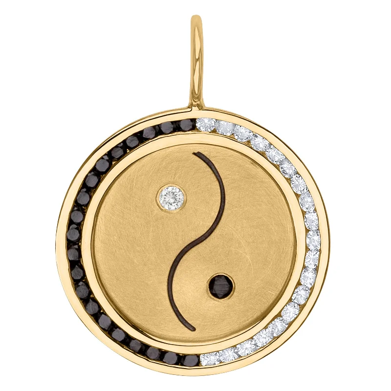 Yin-Yang Channel Set Round Charm