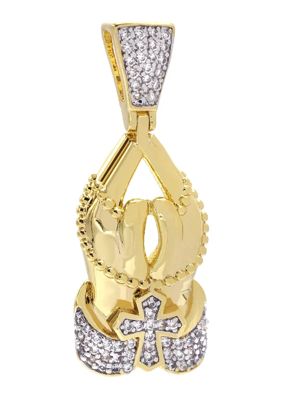 Mens Gold Plated Praying Hands Pendant | 4 Grams