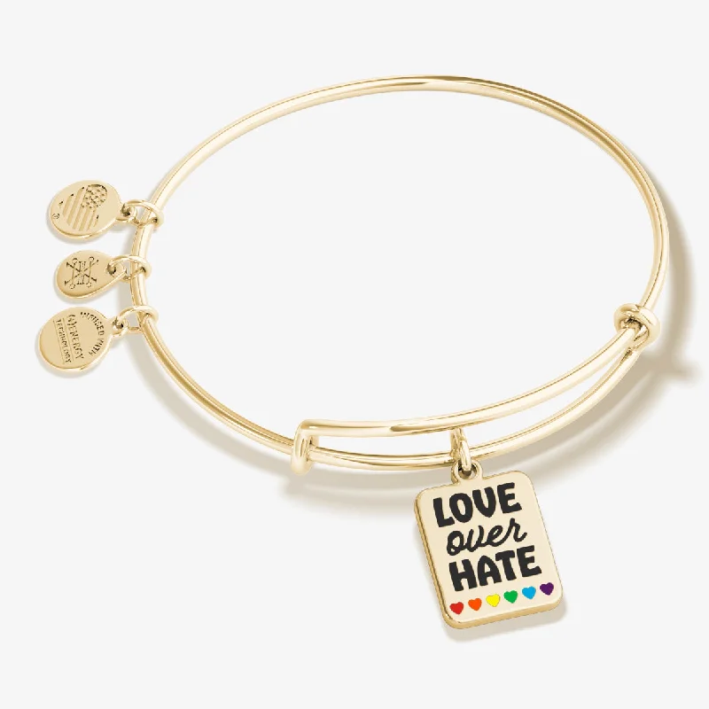 Unmissable Discounts On Timeless Jewelry Pieces 'Love Over Hate' Rainbow Heart Charm Bangle